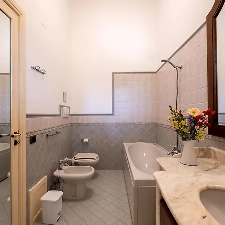 別荘 Il Carretto モンテローニ・ディ・レッチェ